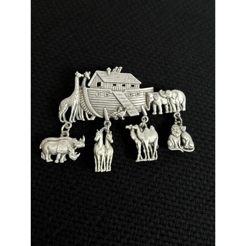 Vintage JJ Jonette Noah’s Ark Pewter Brooch Pin w Dangle Animals